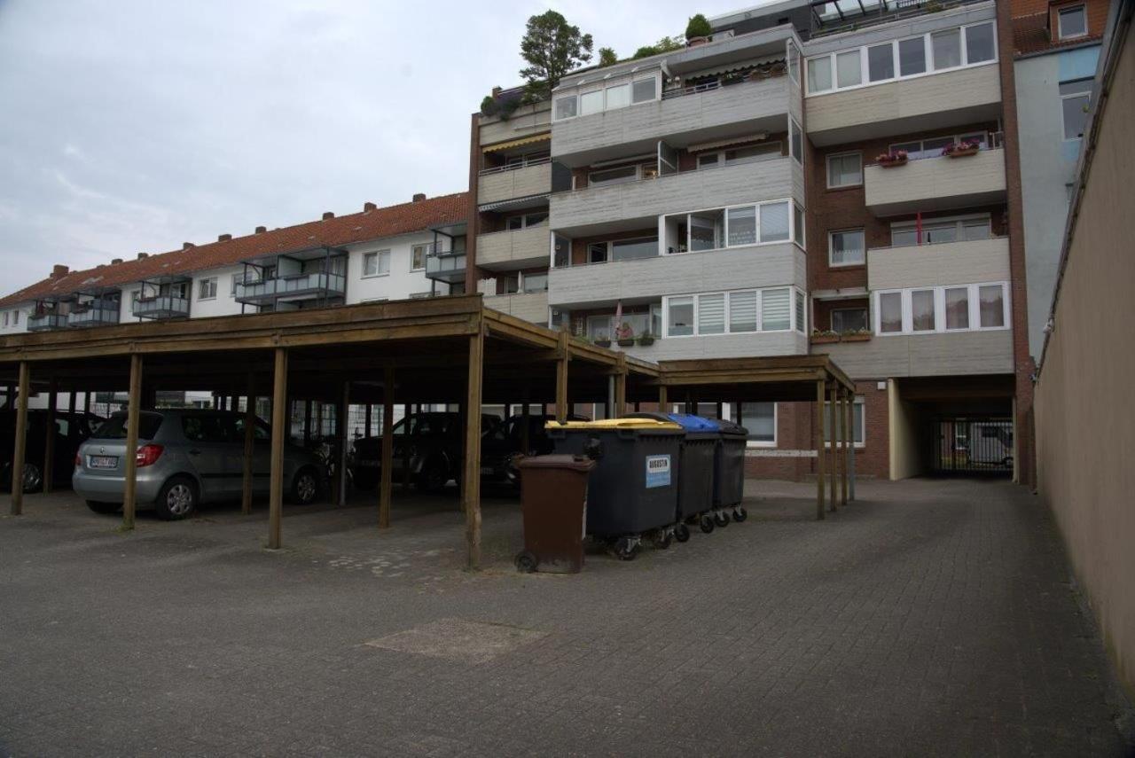 200 Apartment Mit Carport, Aufzug Und Balkon Вільгельмсгафен Екстер'єр фото