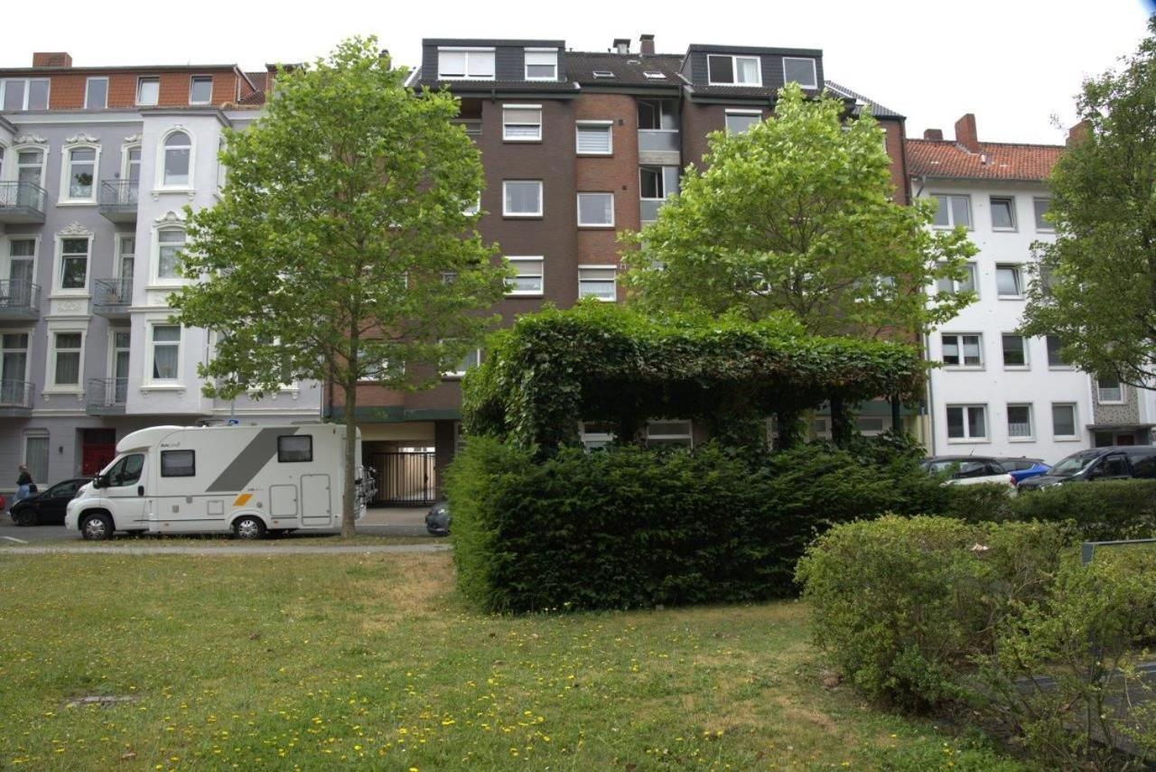 200 Apartment Mit Carport, Aufzug Und Balkon Вільгельмсгафен Екстер'єр фото