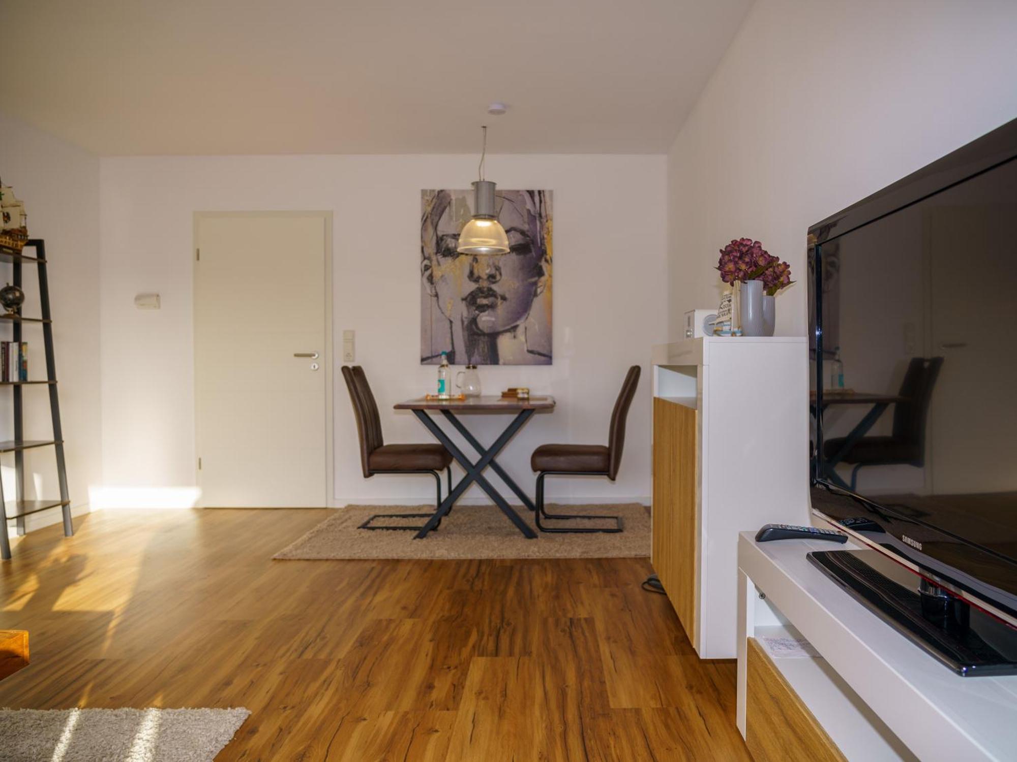 200 Apartment Mit Carport, Aufzug Und Balkon Вільгельмсгафен Екстер'єр фото